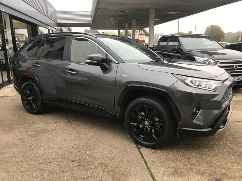 TOYOTA RAV4