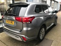 MITSUBISHI OUTLANDER