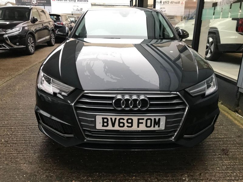 AUDI A4