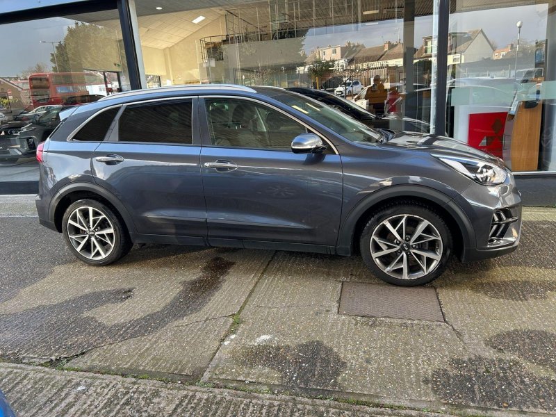 KIA NIRO