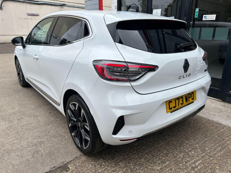 RENAULT CLIO