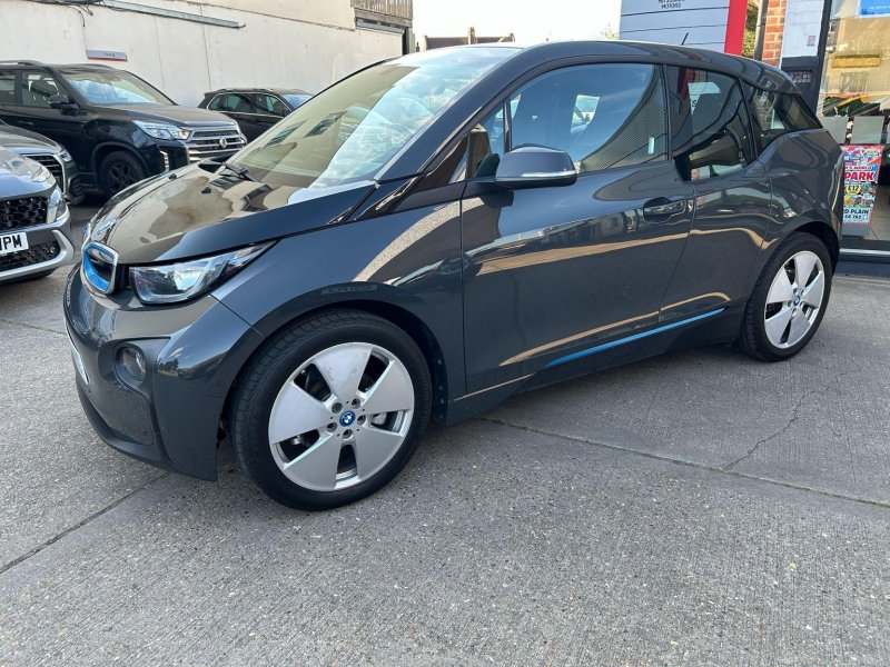 BMW I3