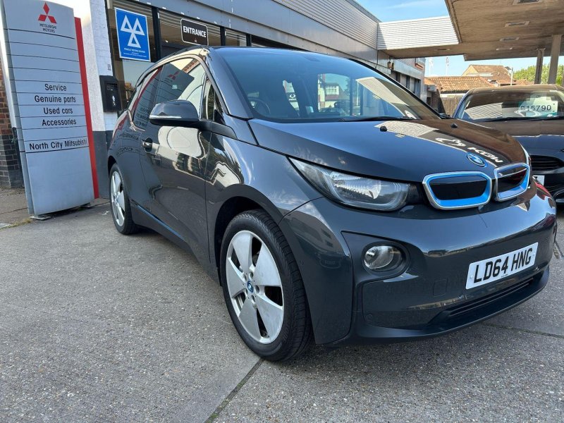 BMW I3