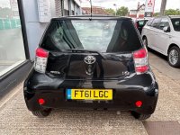 TOYOTA IQ